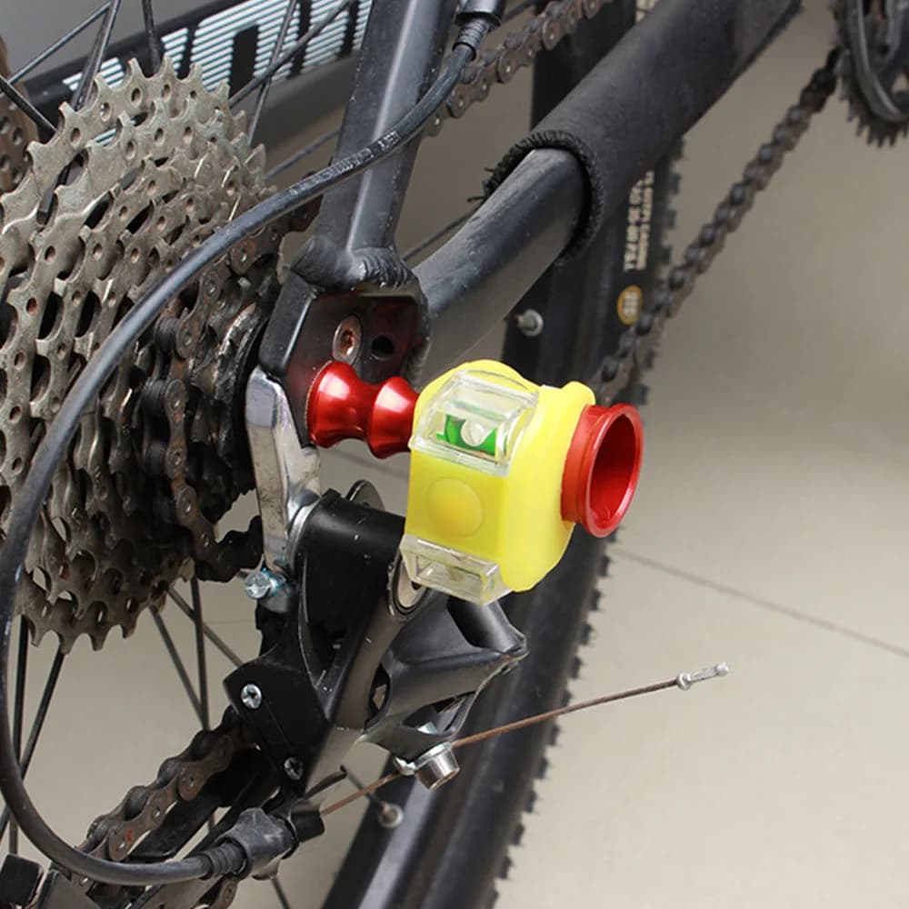 Mountain Bike Aluminum Alloy Quick Release Axis Wheel Lamp Holder Bicycle Accessories Rear Dial Protector Extension Light Mount