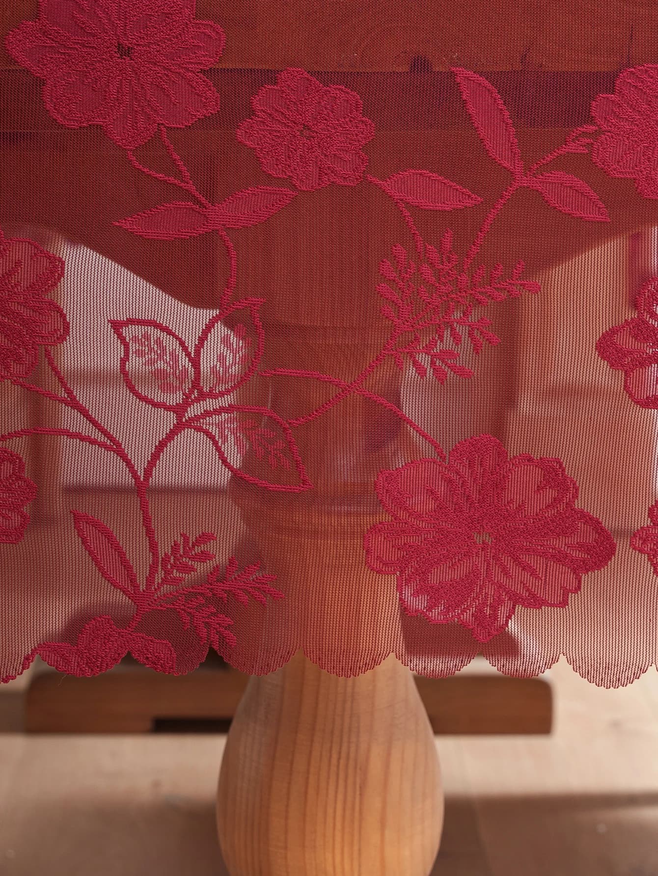 Tovaglia da pranzo di fascia alta con tavolino da salotto in pizzo di lusso elegante rosa rossa