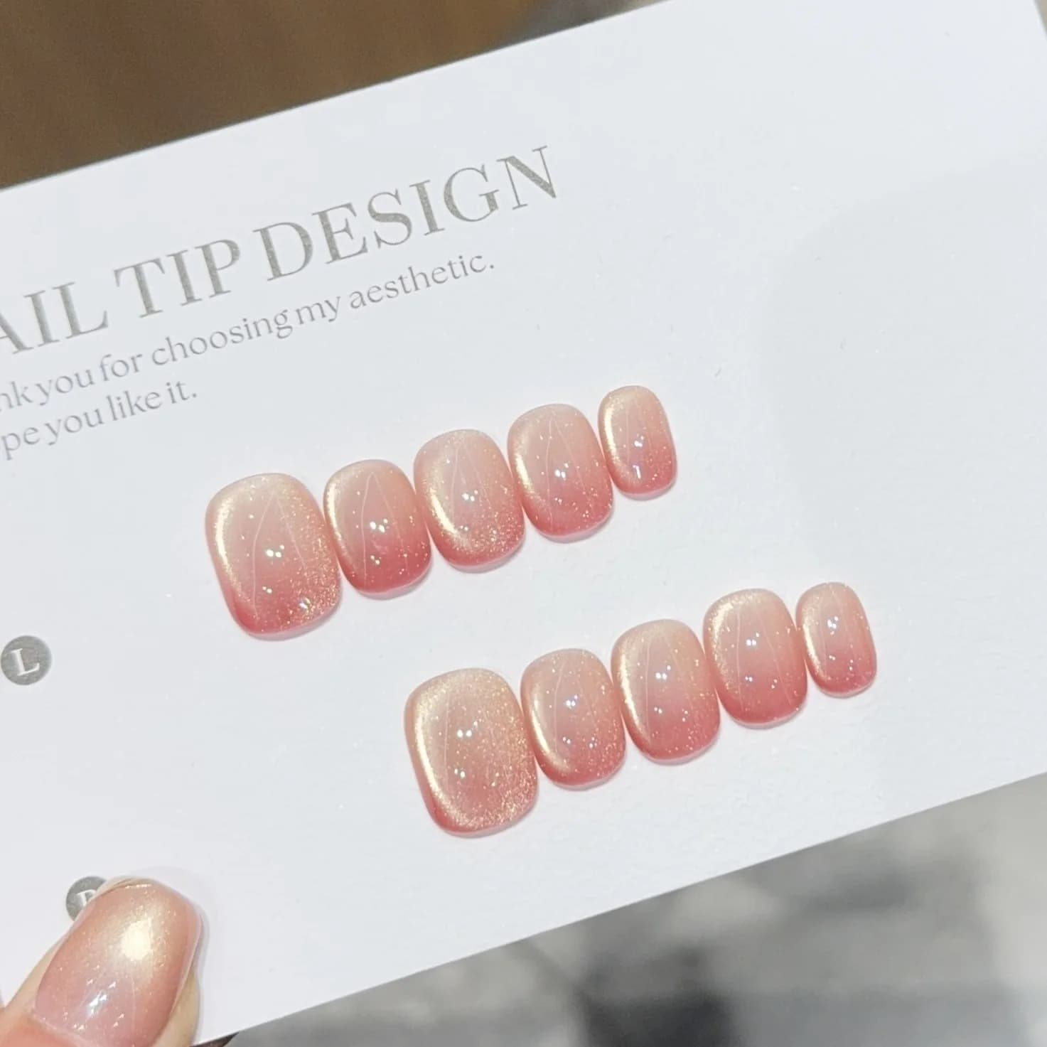 10Pcs Short Round Lovely Wearing Press on Nails Pink Shiny Sweet Cat Eye Designs French Manicure Fashion Finished Acrylic Nails