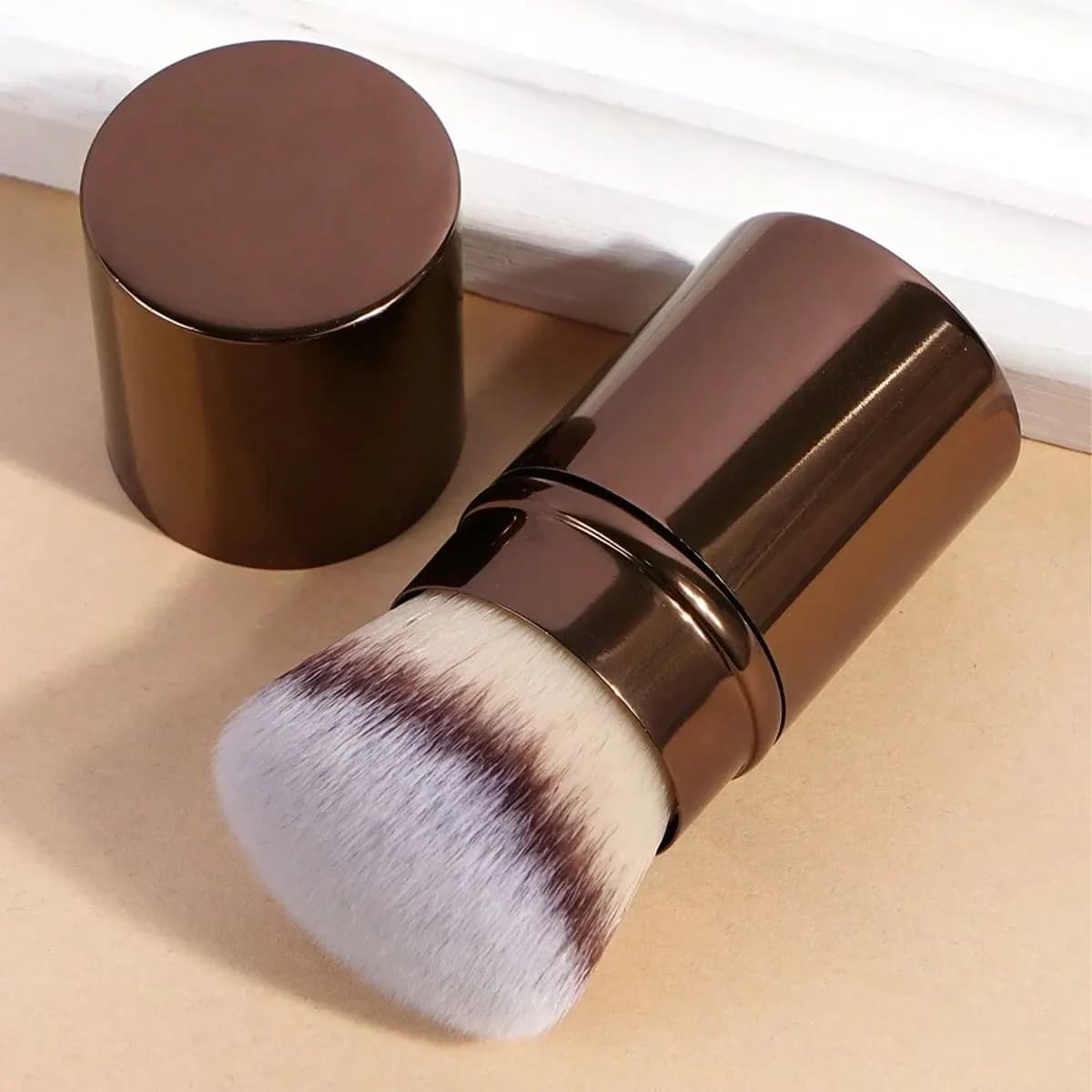 1 professional face retractable brush, pharyd brush, foundation brush, powder brush, ultra soft synthetic fur