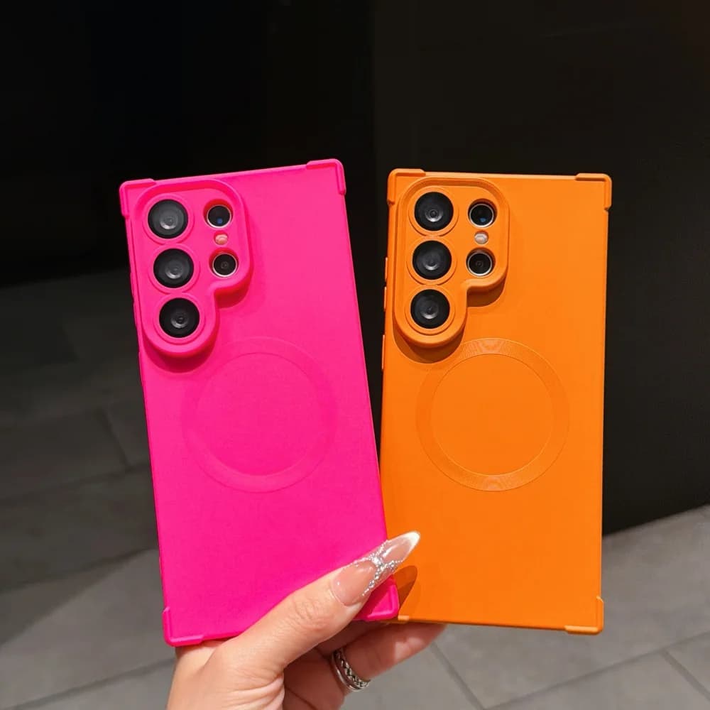 Custodia per telefono magnetica in silicone di lusso con angolo retto per Samsung S26 Plus S25 S24 Ultra, compatibile con MagSafe, cover protettiva satinata a paraurti completo