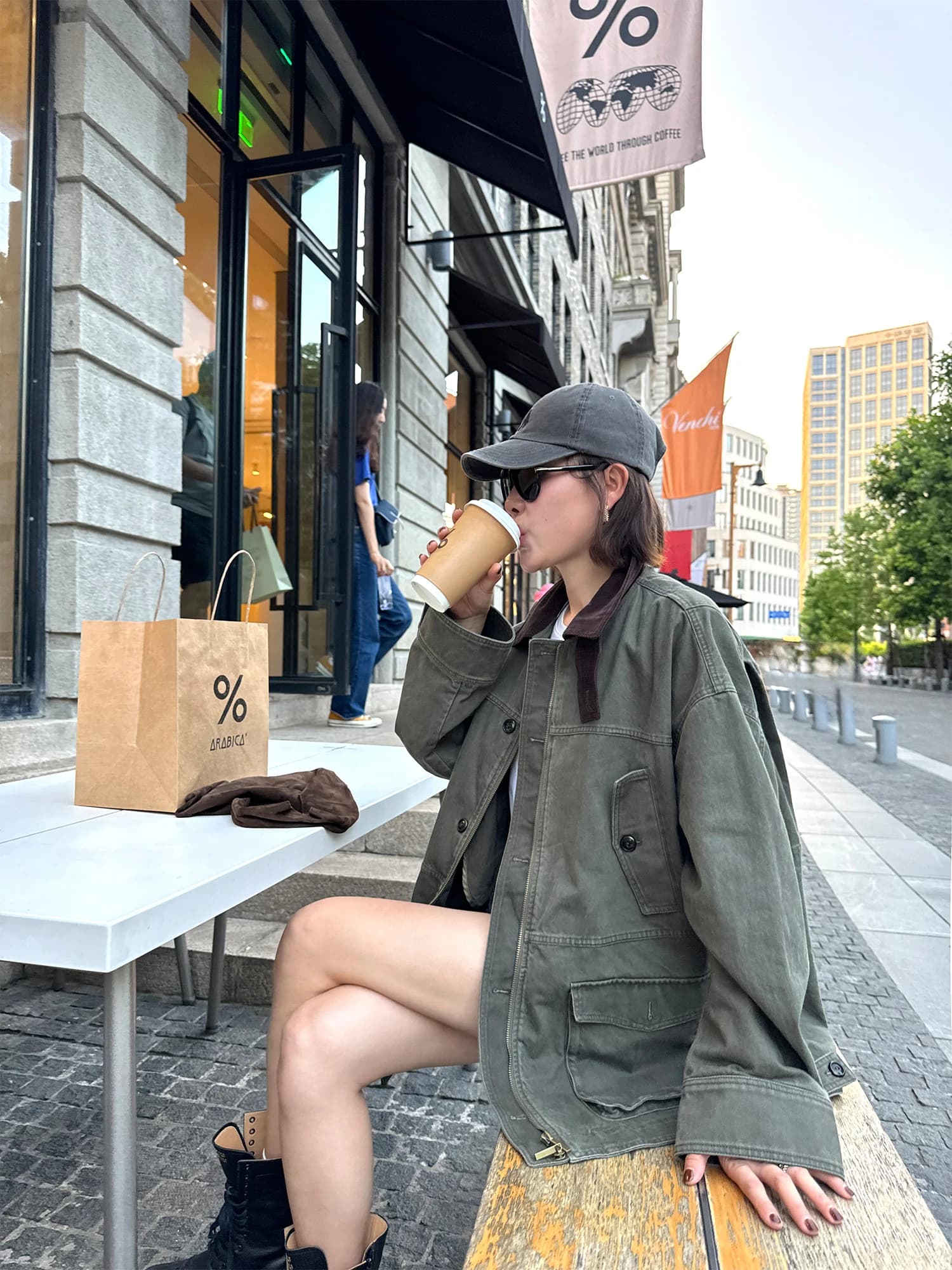 Barn Style Women's Spring Casual Loose Jacket Vintage Patchwork Workwear Coat Long Sleeve Cotton Straight Hem Zipper Closure