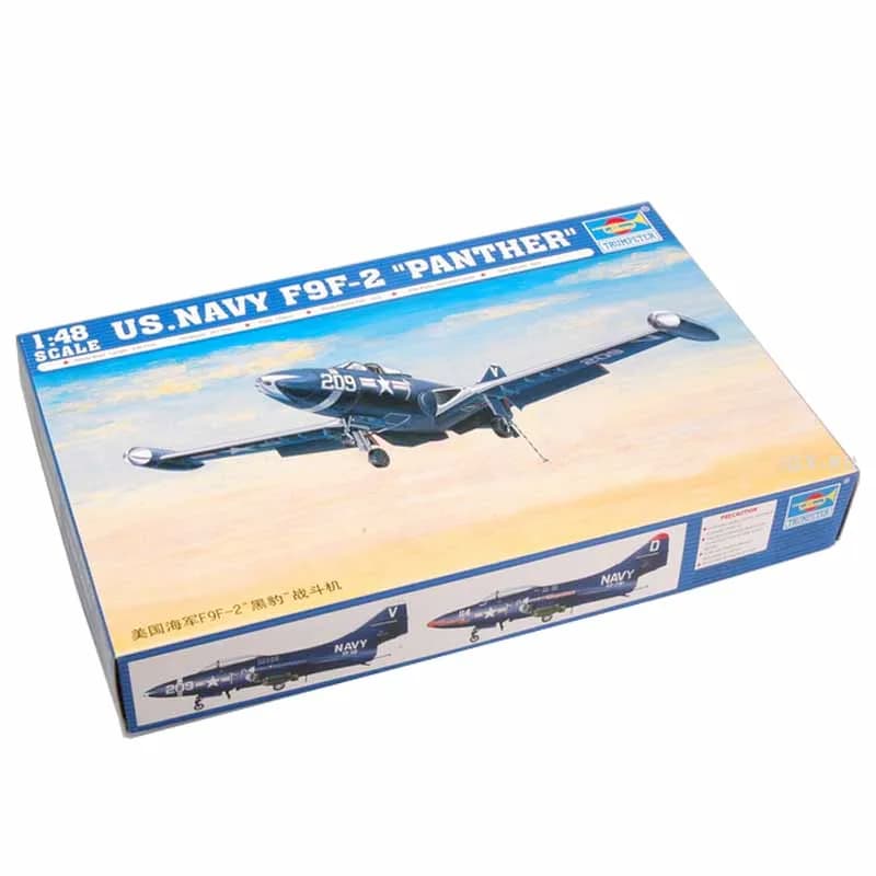Trumpeter 1/48 02832 US Navy F9F F9F2 Panther Fighter Aircraft Plane Plastic Assembly Model Building Kit regalo giocattolo