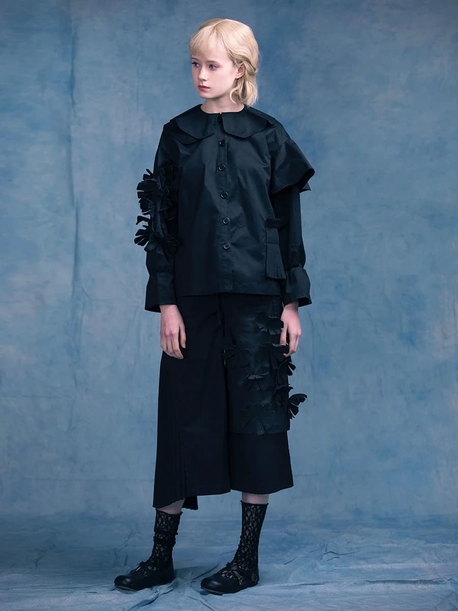 Pantaloni Casual a Vita Alta con Ricami Indipendenti, Gonne a Pieghe Asimmetriche con Patchwork a Nove o Otto Pieghe