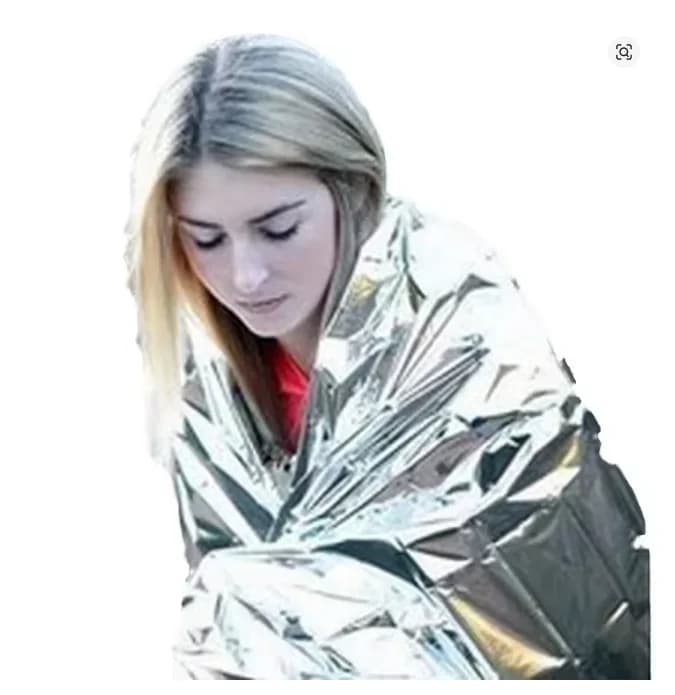 Multi-Purpose Mylar Heat Retain Foil Blanket Waterproof Windproof Foldable Survival Sheet for Camping Mountaineering Picnic & Ou