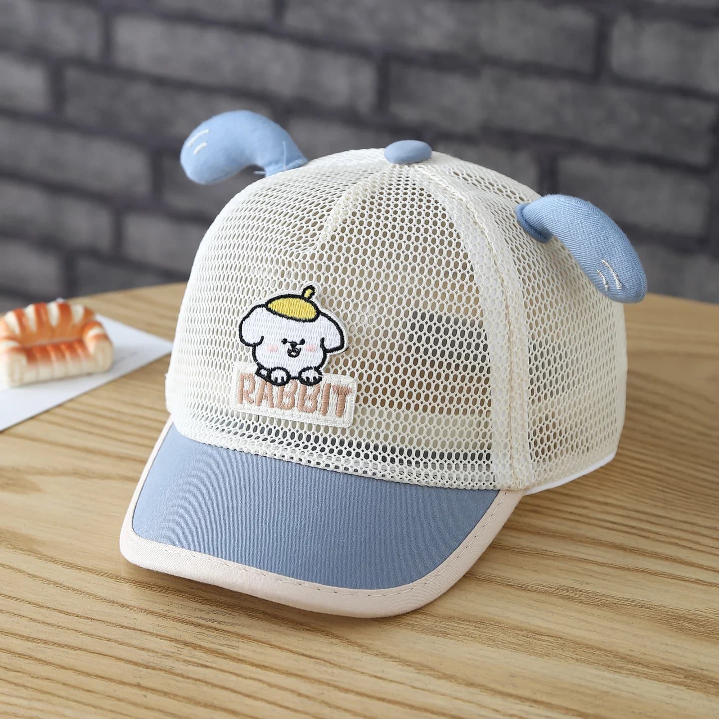 Cappellino da baseball alla moda e carino con orecchie di animali, in tessuto a rete traspirante, per la protezione solare estiva all'aperto.