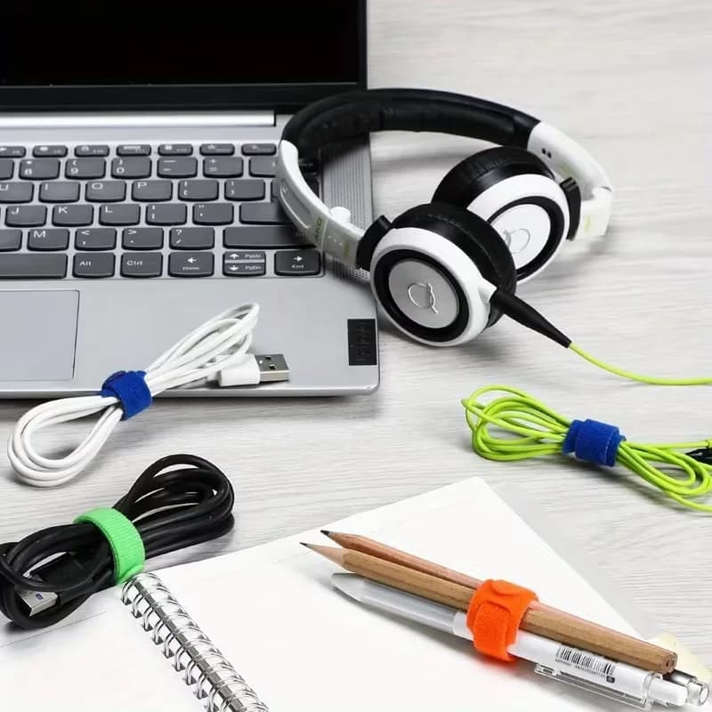 Fascette per Cavi in Nylon Multicolore con Chiusura a Strappo - Cinghie Riutilizzabili Autoadesive per Gestione Cavi, Sicure e Regolabili per Casa e Ufficio