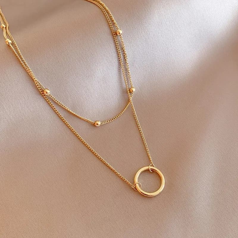 Nuova Collana Doppia Semplice a Cerchio per Donne, Ciondolo Stile Freddo Ins, Accessori di Lusso Leggero di Nicchia, Gioielli Raffinati da Influencer