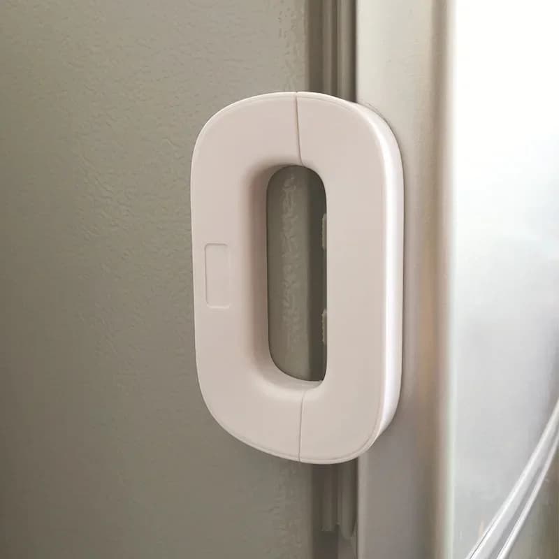 Protezione di sicurezza Mano per bambini Anti-pizzico Serratura per frigorifero domestico per bambini Serrature di sicurezza per bambini Porta per frigoriferi Fibbie dedicate