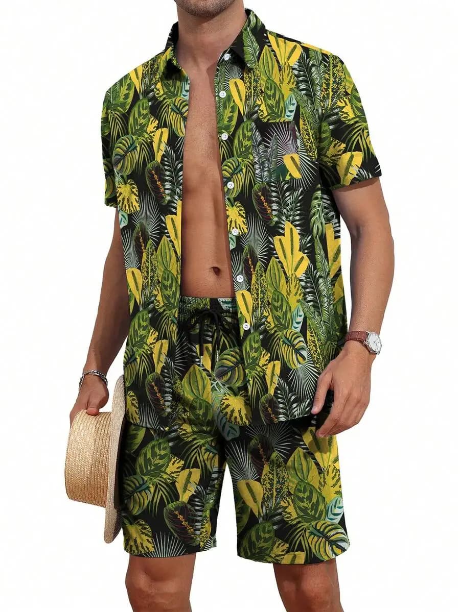 Completo da uomo a due pezzi con stampa di foglie tropicali: camicia a maniche corte con bottoni e pantaloncini abbinati per le vacanze al mare