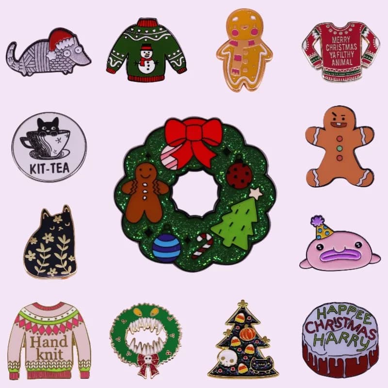 Albero di natale maglione smalto duro spille Kawaii gatto biscotti spille in metallo decorazione natalizia unica regali di capodanno all'ingrosso