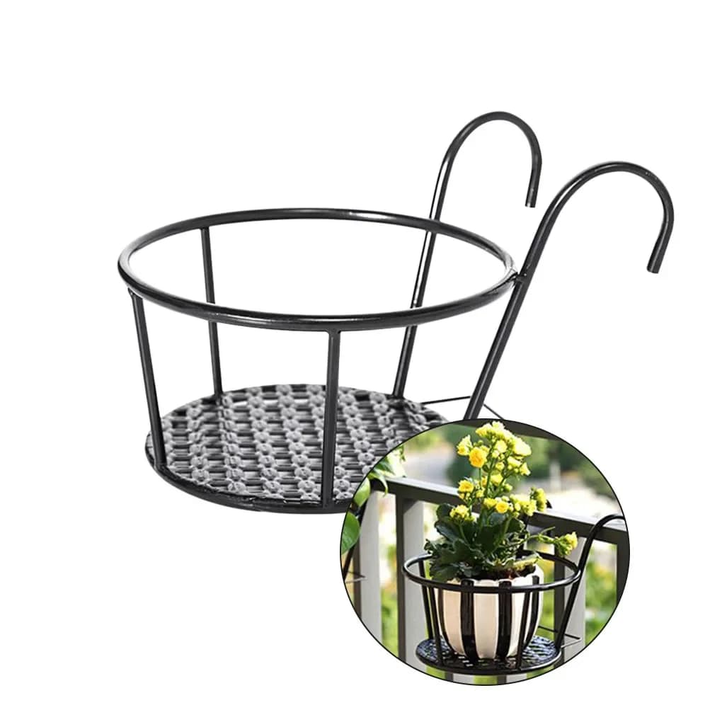 Iron wall holders in European style to hang outdoor in pot for potted plants for hanging windows