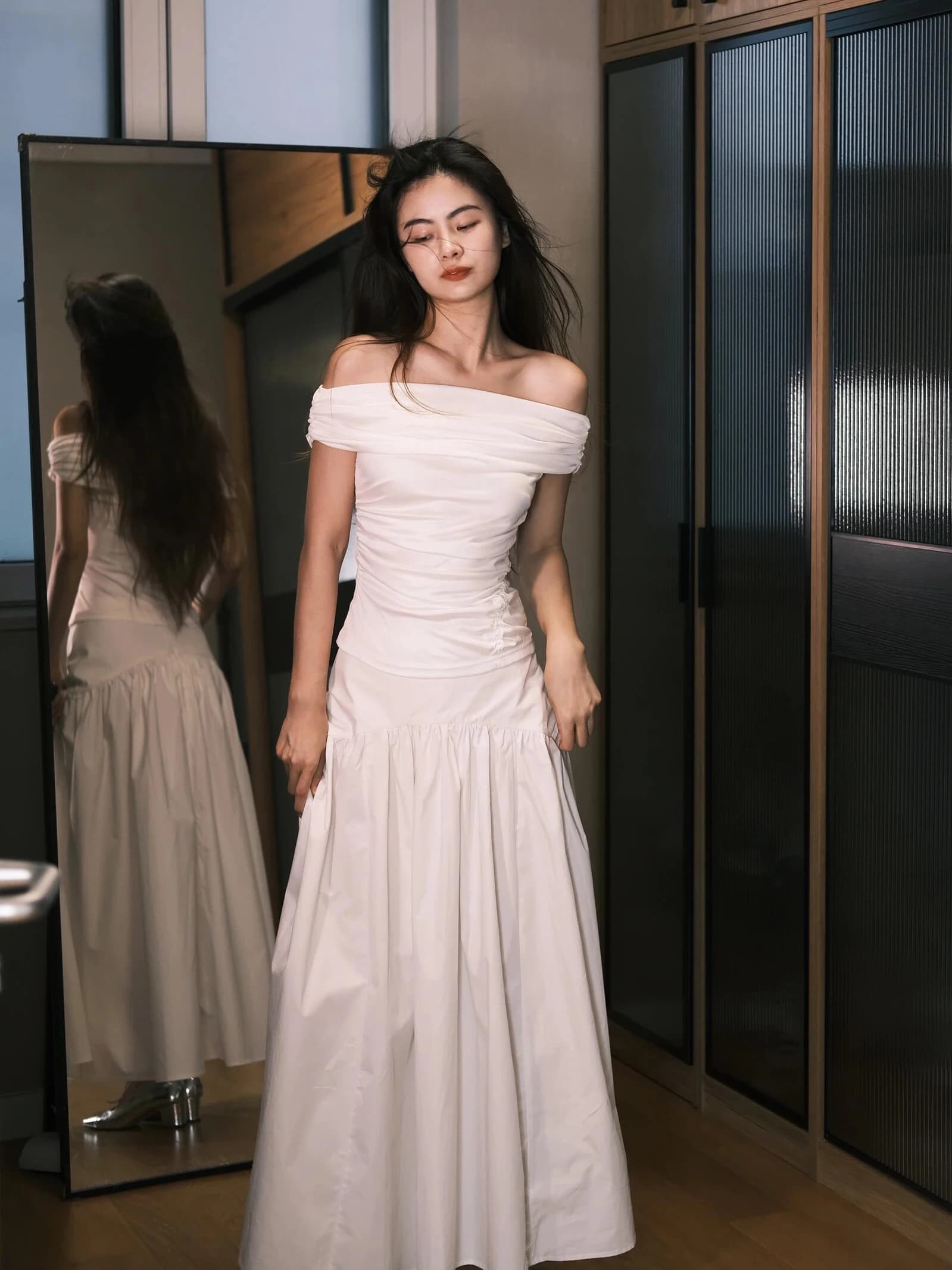 Abito da Sposa in Raso Eleganza Semplificata, Monospalla, Gonna Lunga a Trapezio, Senza Maniche, Lunghezza al Pavimento, per Fidanzamento