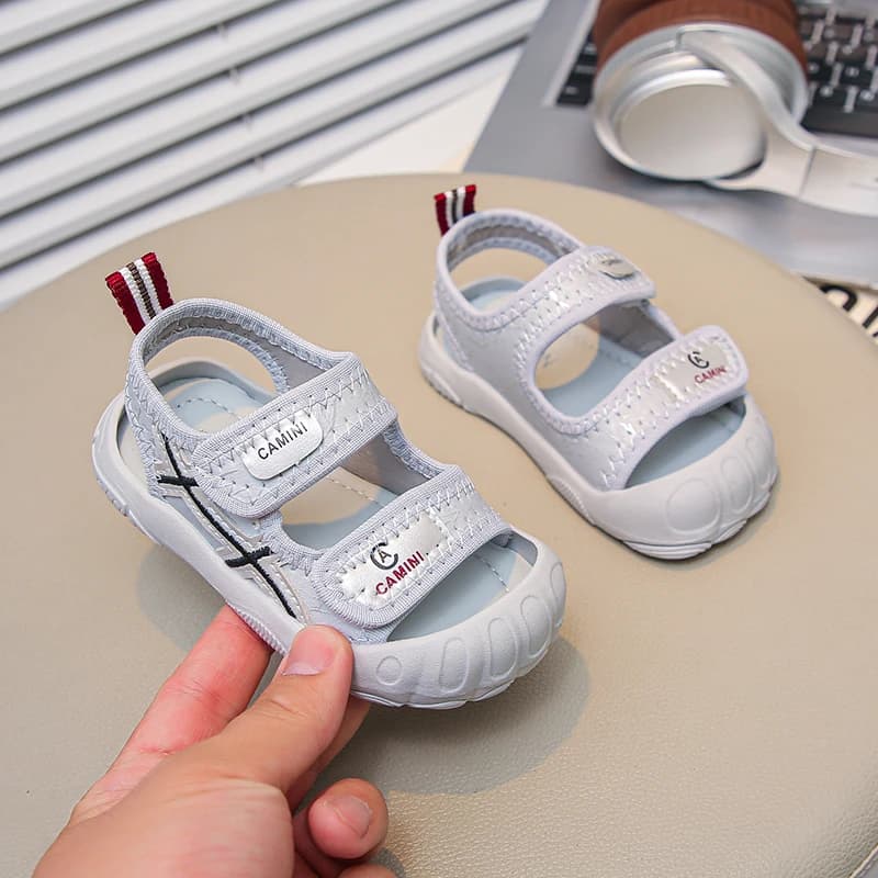 Kids Closed Toe Anti-collision Sport Sandals Boys Girls Breathable Mesh Adjustable Double Velcro Strap Non-slip