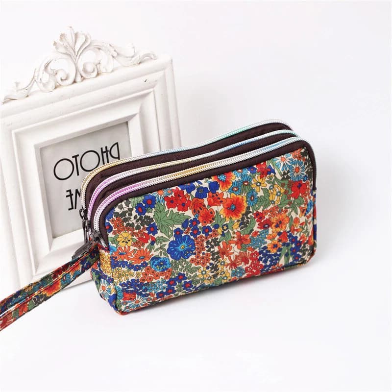 Mini long fashionable wallet with monolayer hinge, large capacity, exquisite and versatile