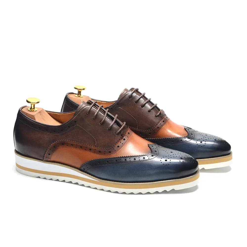 Sneaker da uomo Scarpe eleganti casual in vera pelle Tre colori Cuciture Wingtip Brock Oxford Calzature da uomo eleganti alla moda