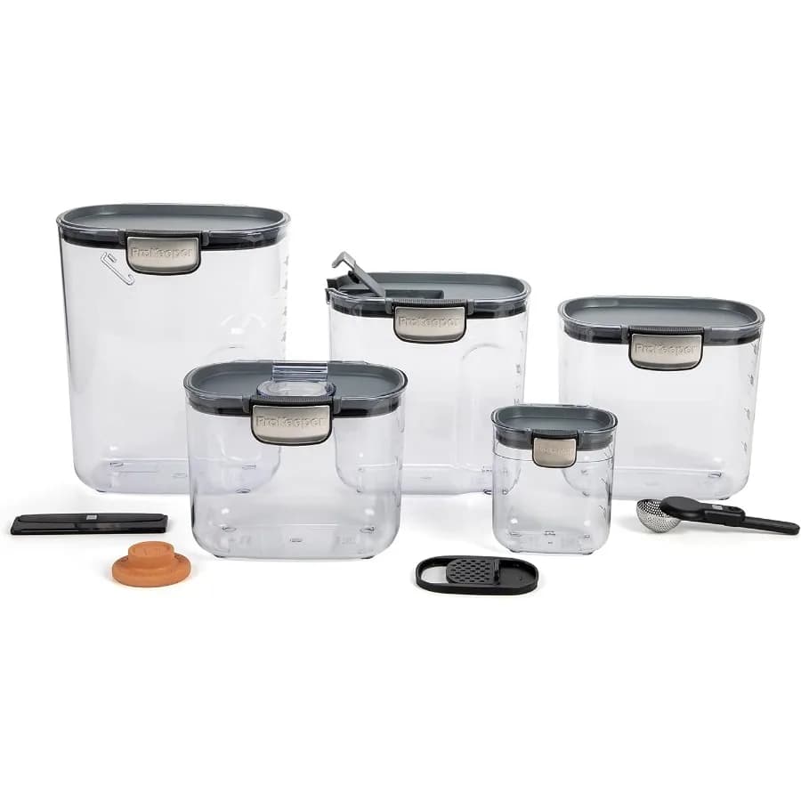 ProKeeper+ Set di contenitori ermetici per alimenti da 9 pezzi Set di contenitori per farina e zucchero in plastica trasparente con accessori magnetici per