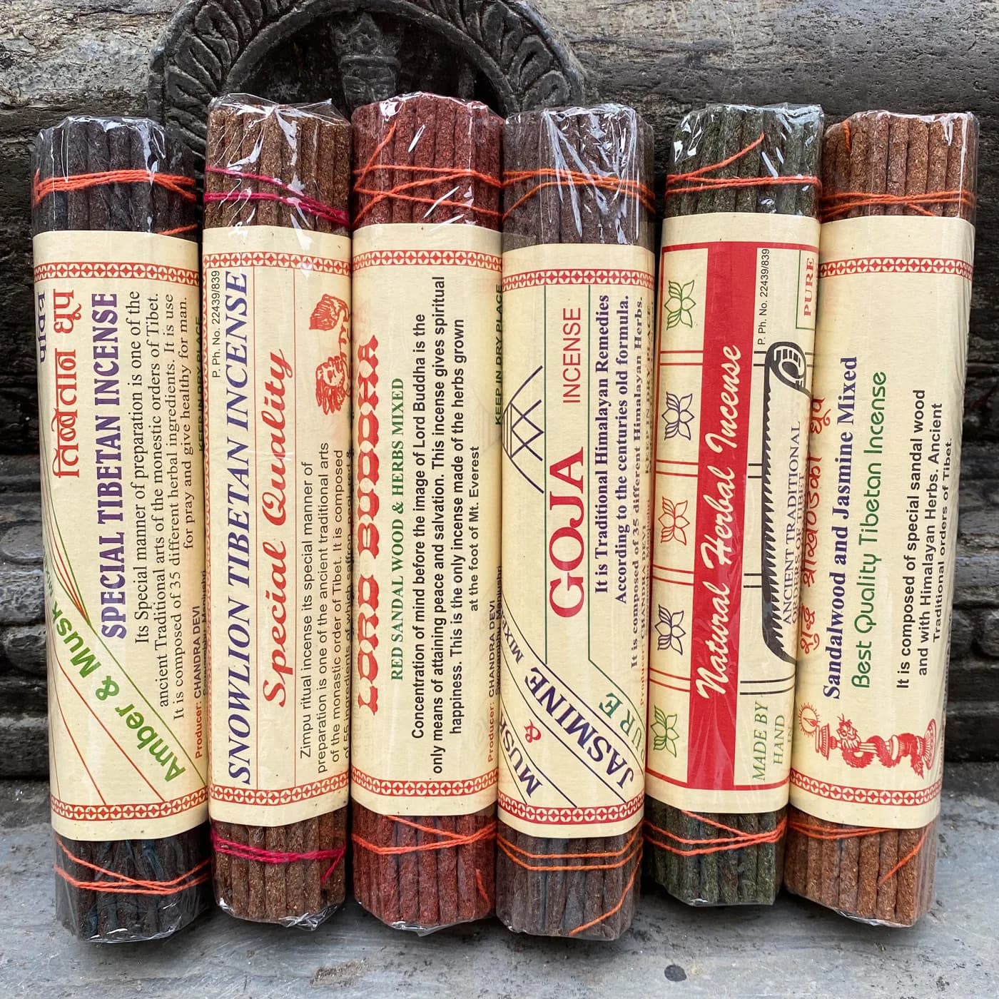44 Bastoncini di Incenso Tibetano alle Erbe, Lunga Durata, Aromatici per Profumare la Casa, Palo Santo e Sandalo