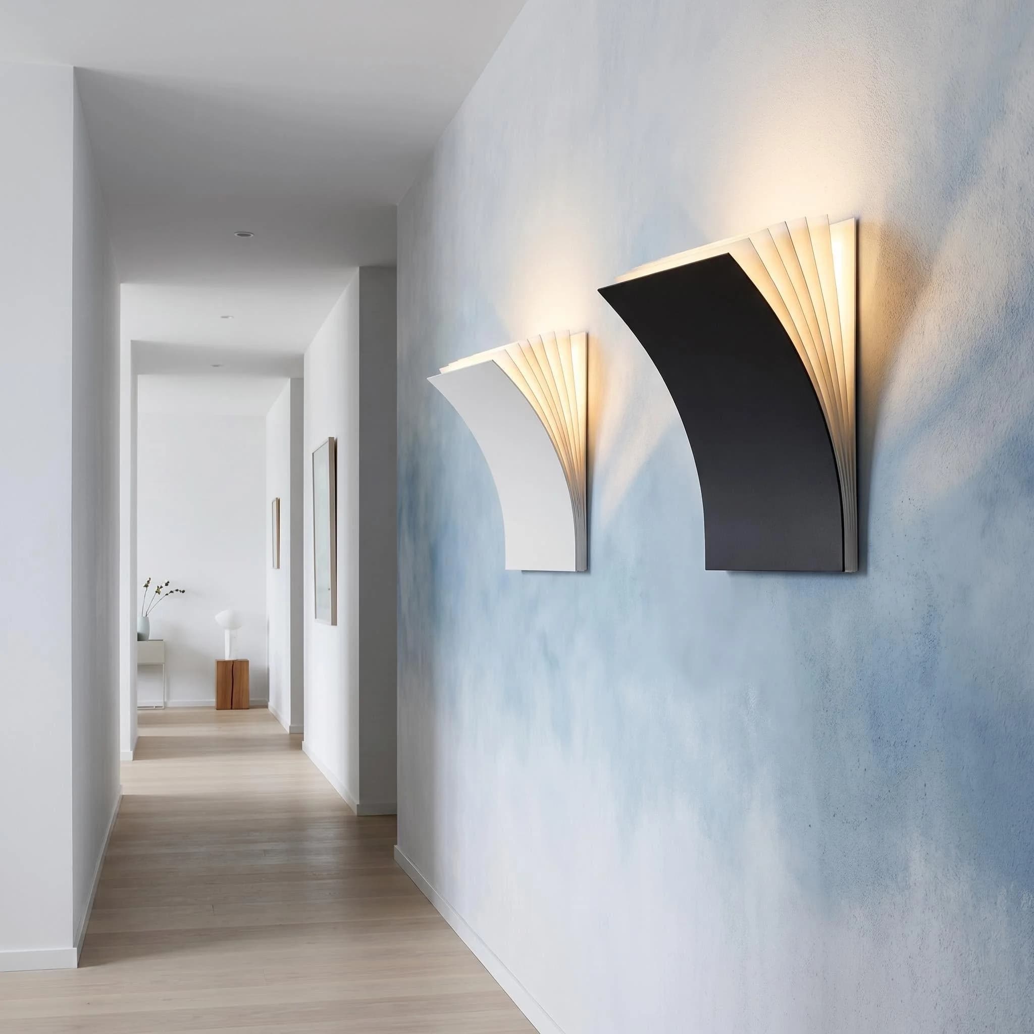 Lampada da Parete LED Creativa per Atmosfera, Moderna Lampada da Parete in Metallo a Forma di Libro LED G9 per Camera da Letto, Comodino, Hotel, Corridoio