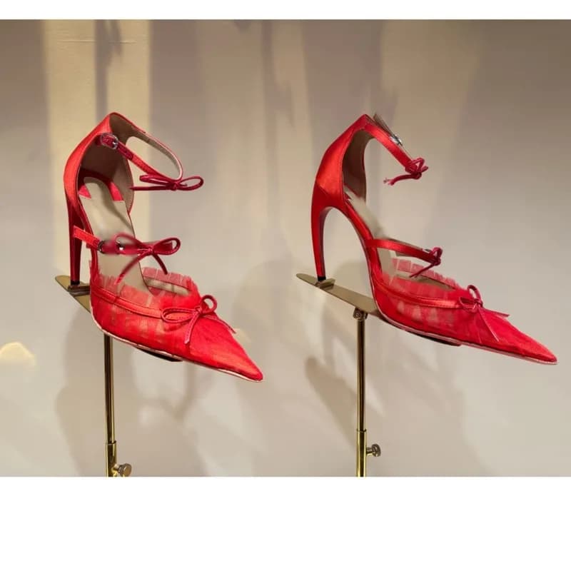 Scarpe da Donna Sexy e alla Moda 2026: Nuove Scarpe Singole con Tacco Alto Irregolare, in Rete e Pizzo, con Fiocco e Punta, Stile Lusso Leggero Europeo e Americano