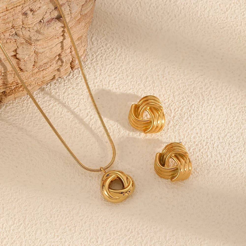 Stainless Steel Geometric Pendant Earrings For Women Cool Punk Gold Color Round Twisted Hanging Ear Jewelry