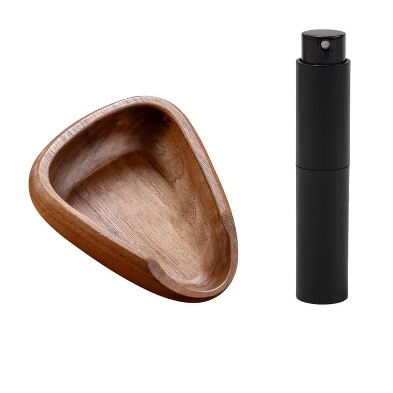 Tazza dosatrice per chicchi di caffè in legno con set di flaconi spray Vassoio dosatore per chicchi di legno massello Bottiglia di erogazione portatile Regalo per gli amanti del caffè