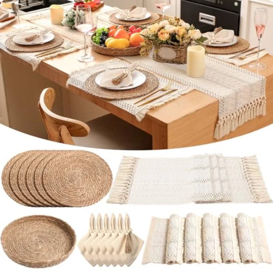 6 Set di Decorazioni Boho per Cucina: Tovagliette Rotonde Intrecciate, Tovaglioli in Tessuto, Anelli Portatovaglioli con Perline in Legno, Runner per Tavolo Lungo e Stile Rustico