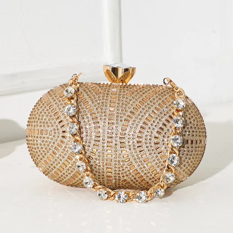Pochette per banchetti Celebrity Borsa da pranzo lucida in oro con diamanti Borsa piccola Borsa con catena di strass con temperamento alla moda