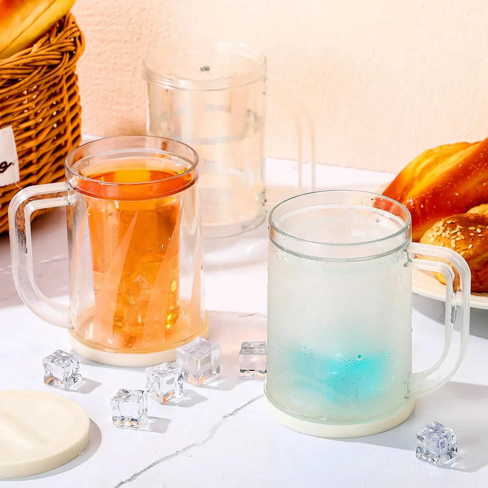2025 Nuova Collezione: Set 8 Bicchieri da Birra Refrigeranti a Doppia Parete con Gel Congelabile - Bicchieri Ghiacciati per Birra e Bevande