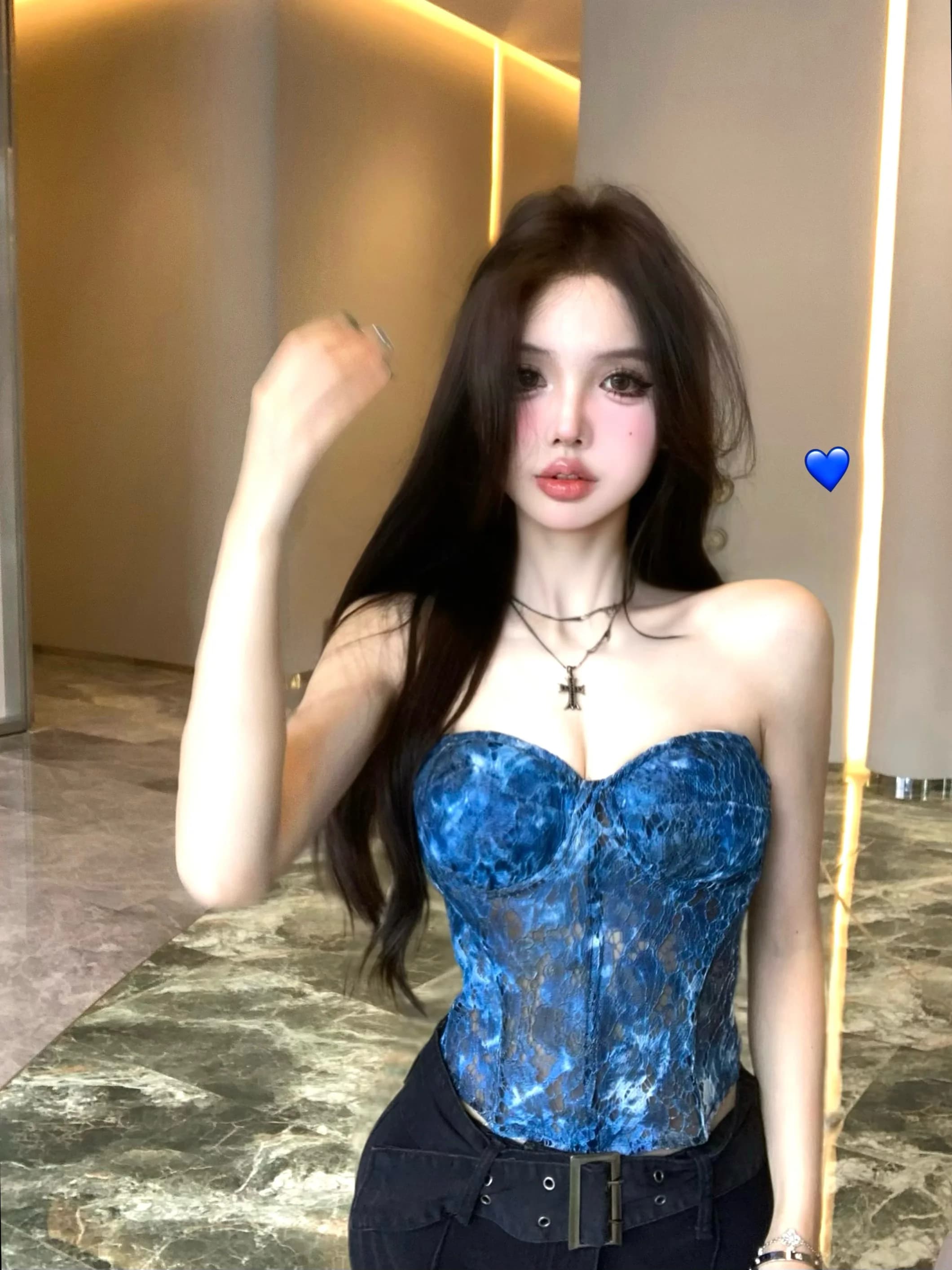 Blue Tie-Dye Fishbone Strapless Lace Top Women's Summer Casual Slim Fit Polyester Vest Style Trendy Outfit No Sleeve Blouse