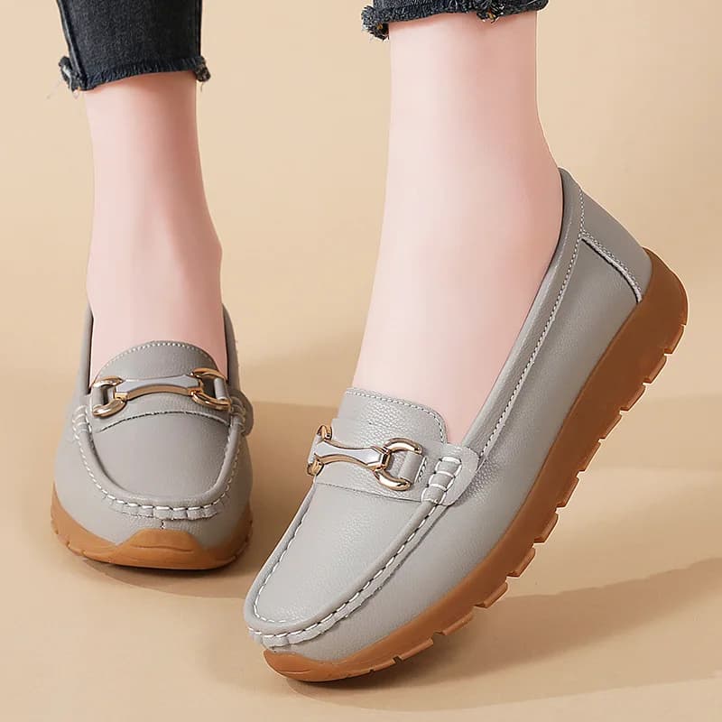 Nuovo arrivo Plus Size 44 Mocassini casual da donna Primavera e autunno Moda Slip on Mocassini da donna in morbida pelle Zapatos Mujer