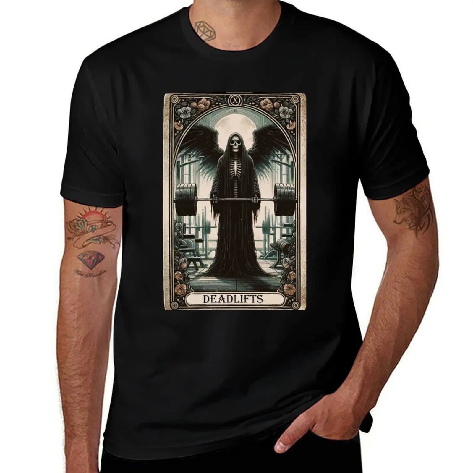 T-shirt con stampa Cards Tarot Lovers Tarot Gym Deadlifts, top a maniche corte basic per tutti i giorni