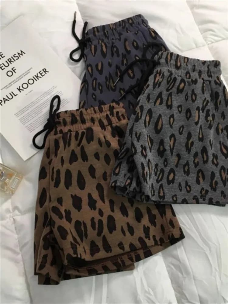 plus Size American Retro Leopard Print Wide Leg Shorts Women Summer Loose High Waist Slimming Sports Hot Pants Casual Shorts