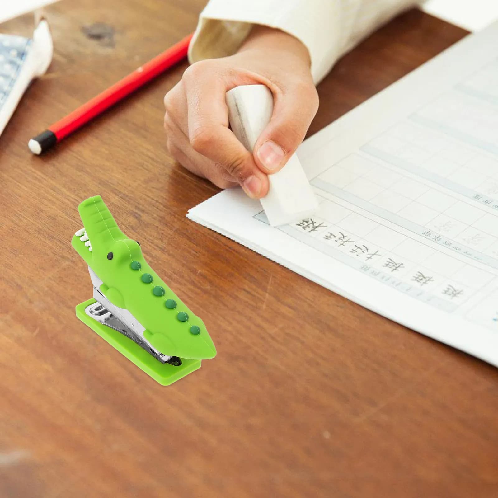 Mini Graffettatrice Portatile con Design Carino a Cartone Animato, Impugnatura Ergonomica, Funzionamento Fluido, Resistente alle Interruzioni, per Ufficio, Studio e Casa