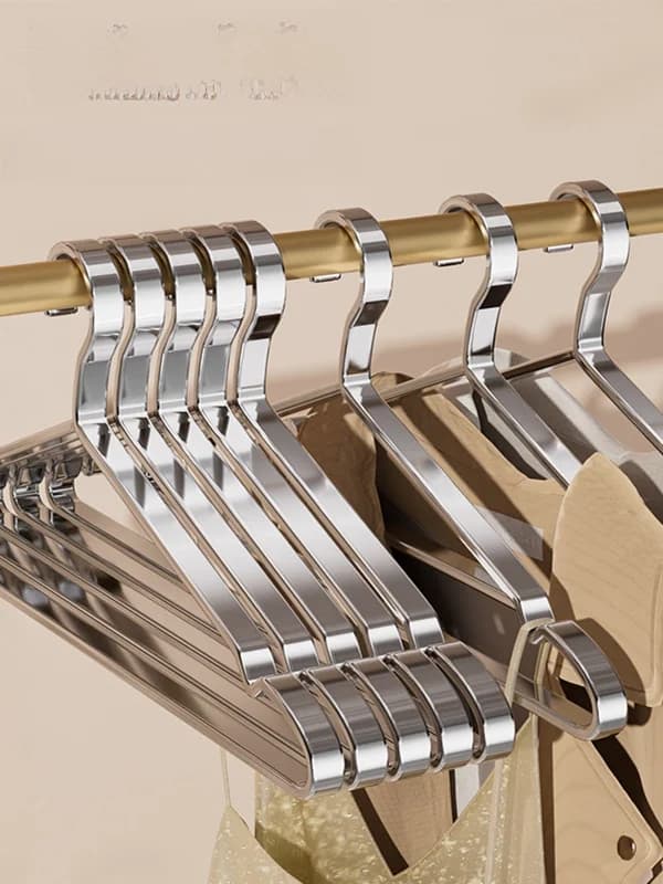 Stainless steel hanger without trace Non-slip clothes hanger for domestic use Drng Ra clothes hanger