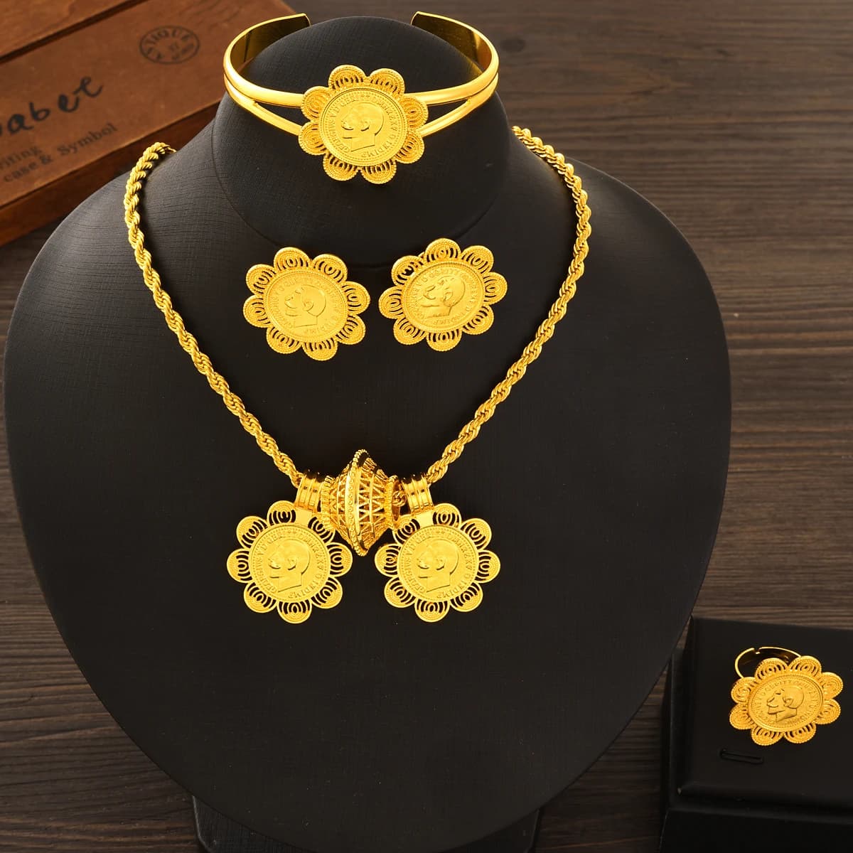 Dubai 24k Gold Plated Double Pendant Jewelry Set Necklace/Earring/Ring/Bracelet Sets Ethiopia Africa Wedding Bride Woman Gift