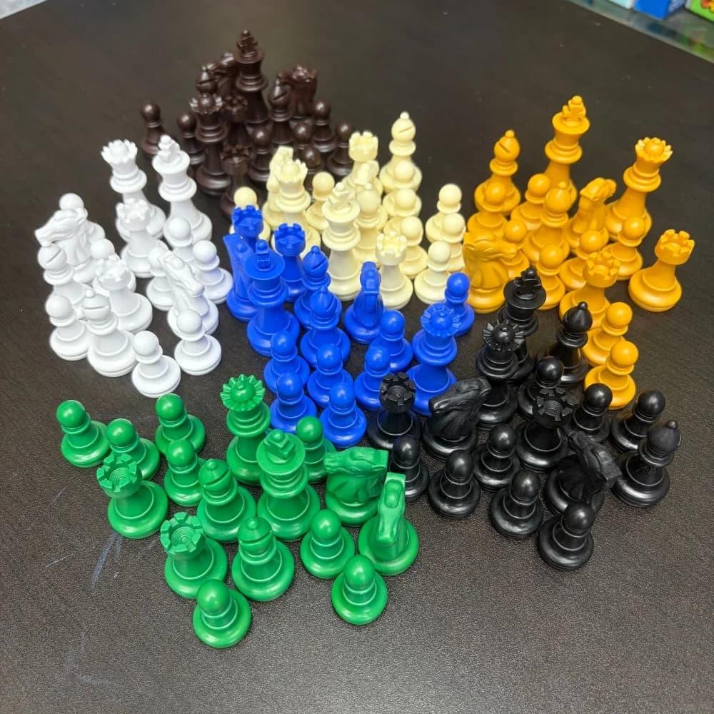 32 Pieces 1.93in King Figure Replacement Chess Pieces Universal Falling Resistant Double Color Reusable Chess Pieces