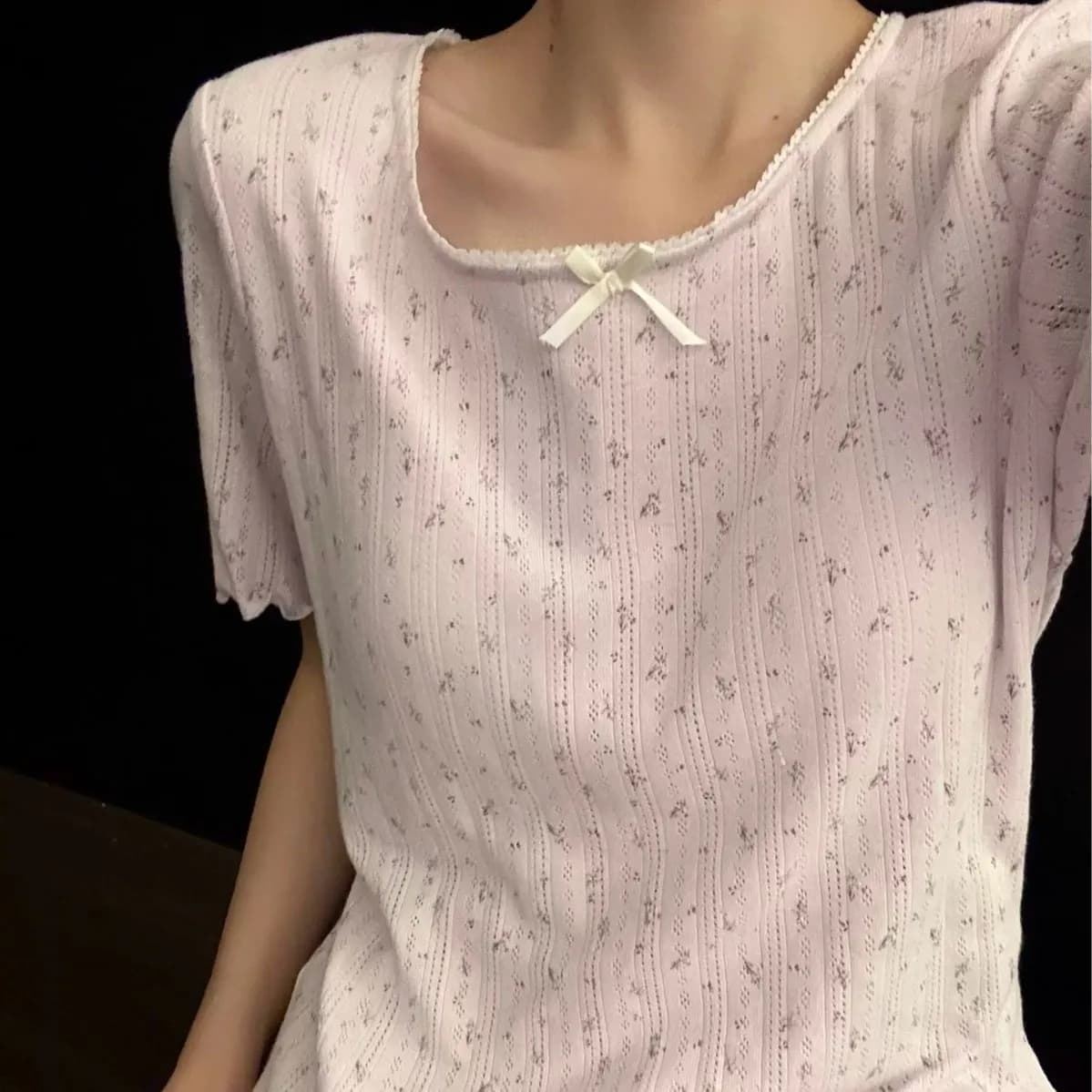 Nuovo pigiama estivo da donna a maniche corte con pantaloncini, pigiama floreale con fiocco per ragazze con imbottitura sul petto, set di pantaloncini a maniche corte per la casa