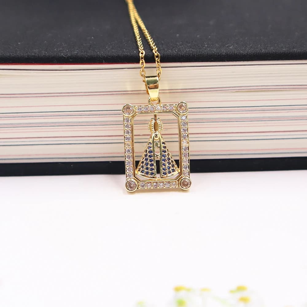 Design originale rotondo nostra signora di Aparecida collana con ciondolo catena della vergine maria regali di gioielli per feste brasiliane cattoliche all'ingrosso