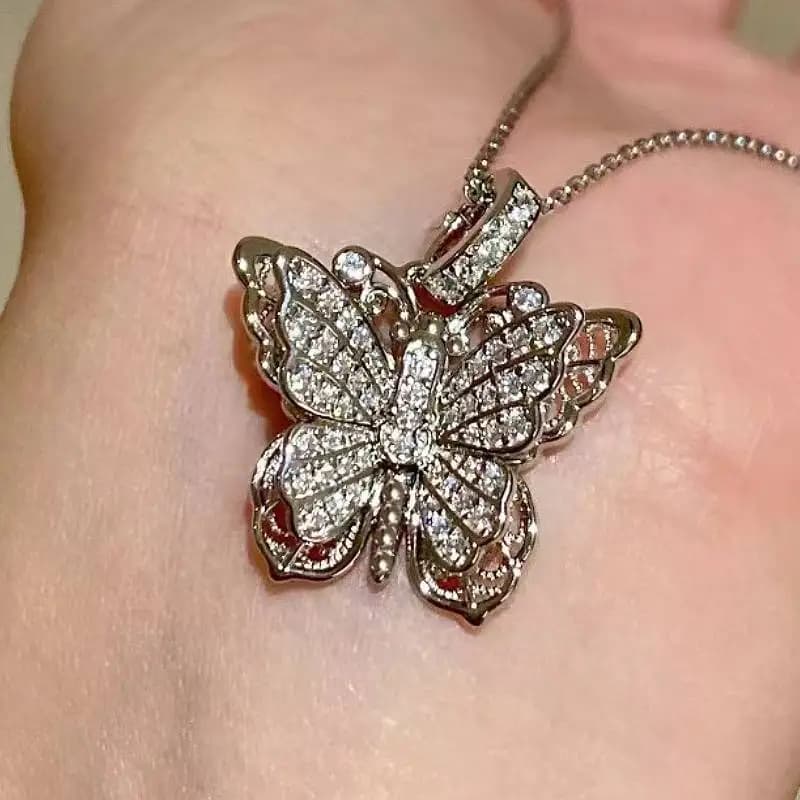 Huitan Butterfly Shaped Aesthetic Women Pendant Necklace Inlaid Bright CZ Elegant Party Wedding Accessories Trendy Chic Jewelry