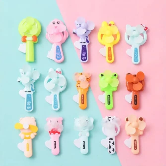 Summer Cartoon Hand Press Fan No Battery Mini Personal Desktop Ventilador Bulk Toys 2/5 Pack Random Pattern for Kids Gift