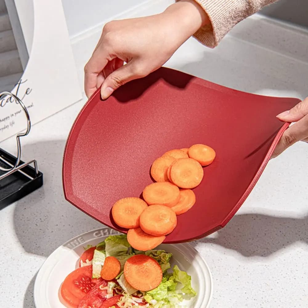 Multifunctional antibacterial TPU cutter