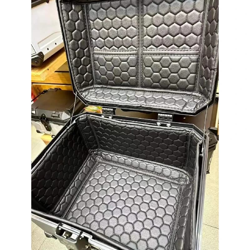 Spedizione Diretta dalla Fabbrica Bauletto Moto in Alluminio 45L con Logo X, Bauletto Posteriore, Cassetta Attrezzi Scooter, Accessori per lo Stoccaggio