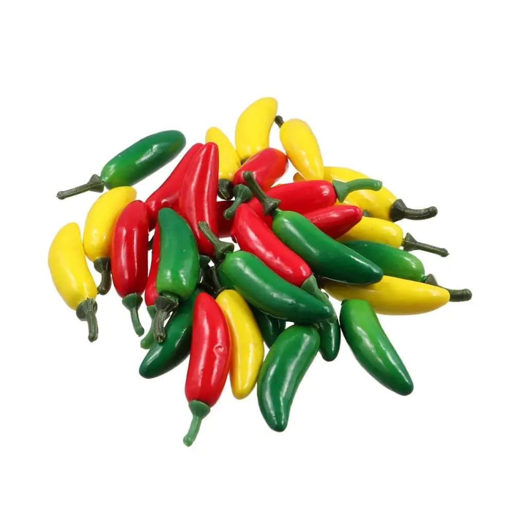 Mini festive plants in plastic Simulating artificial pepper Simulating chilli Decoration of fake vegetables