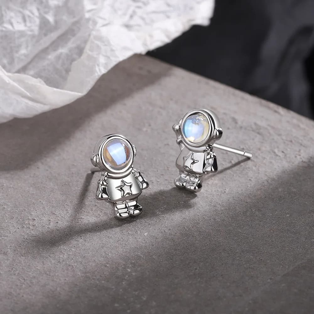 Nuovi orecchini a lobo in argento sterling 925 con piccolo astronauta e cristalli per donna, gioielli di lusso di design alla moda GaaBou