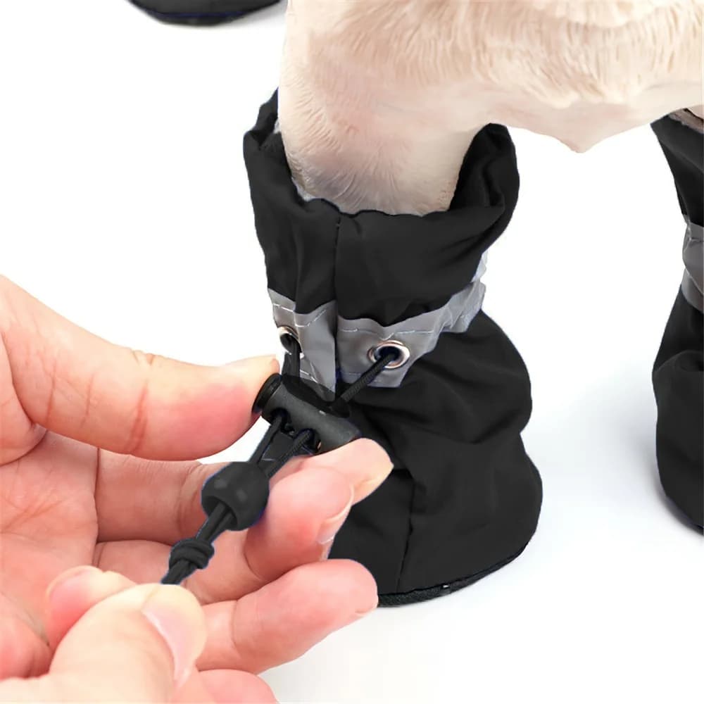Water resistant dog shoes 4 pieces for small dogs: protect your animal's legs and keep dry, outdoor dog rain boots