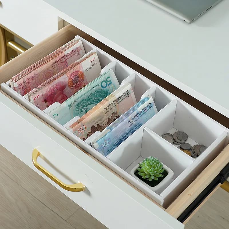 Scatola porta monete da scrivania 2026 con scomparti, organizer per banconote e contanti, cassetto porta monete in plastica