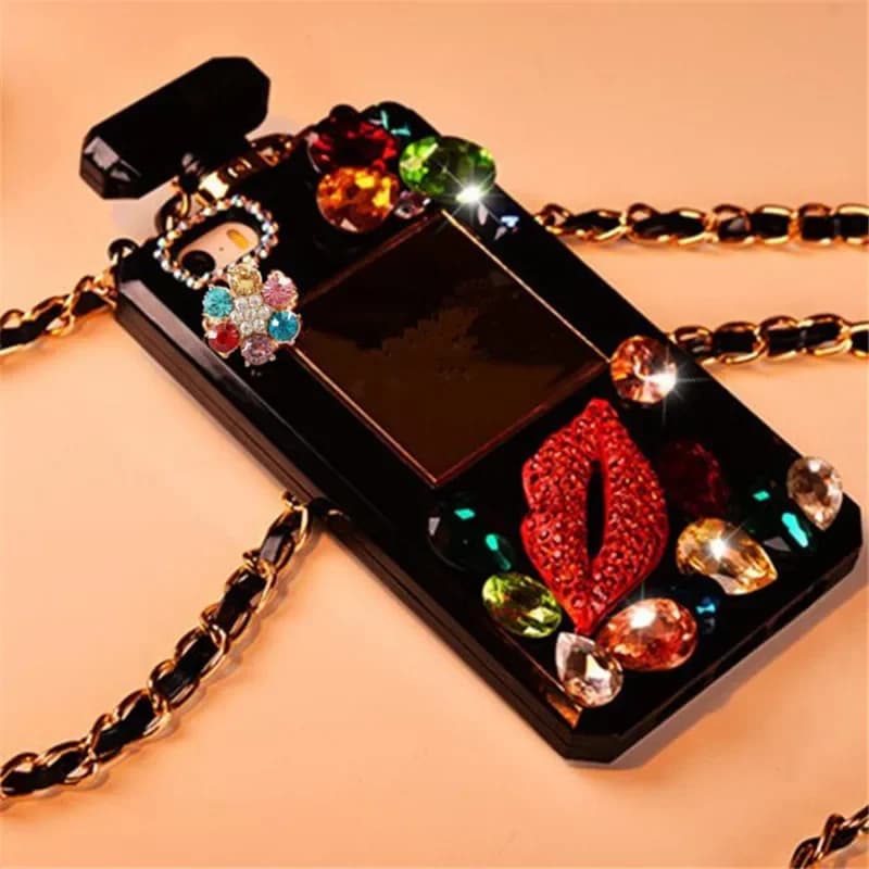 Custodia per borsa a catena a forma di bottiglia di profumo con perla carina in cristallo di diamante per iPhone 15 Capa 15 Pro 15pro max 15 PLUS Custodia