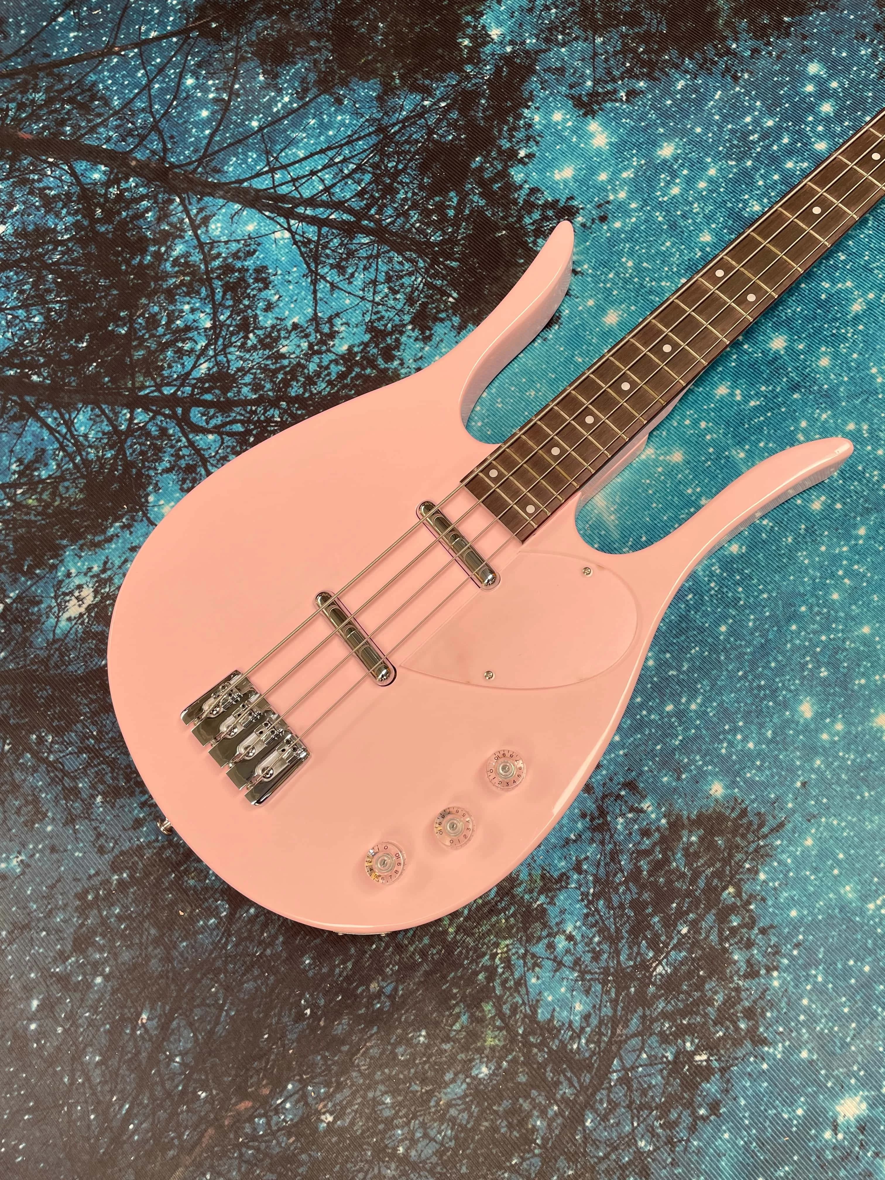 4-string bass electric guitar,water-drop-shaped pastel pink finish highly recognizable guitar guitars,beginner electric guitarra