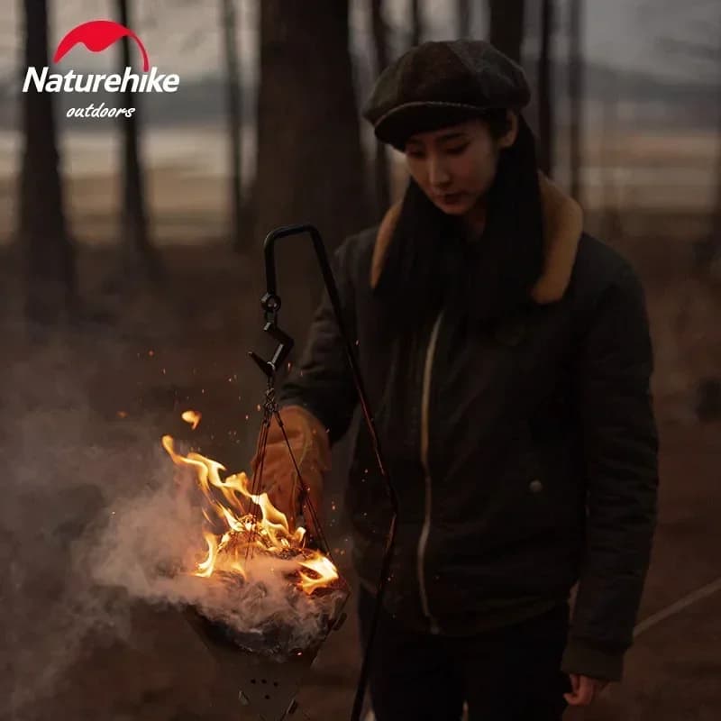 Naturehike Triangolo mobile che brucia il fuoco Appendiabiti da campeggio all'aperto Fuoco da campo Griglia per barbecue Stufa in acciaio inossidabile